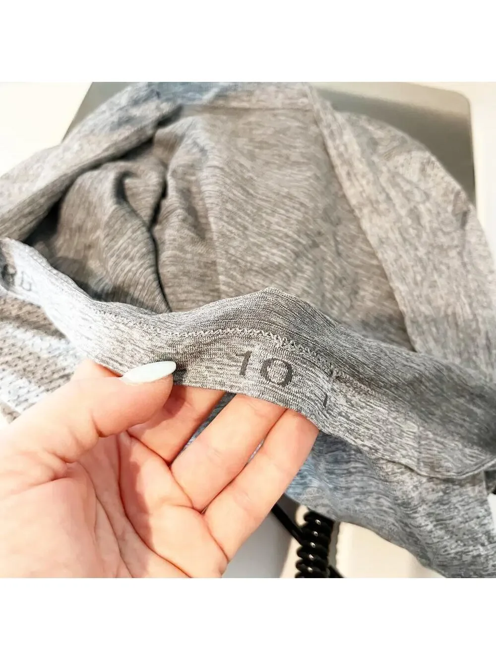 lululemon athletica pre owned